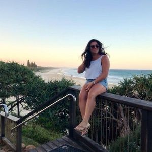 Meet your Posher, Emma